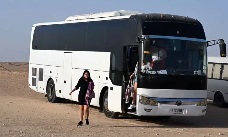 Desert Safari Bus Pickup in Abu Dhabi: How It Works Desert Safari Bus Pickup in Abu Dhabi: How It Works