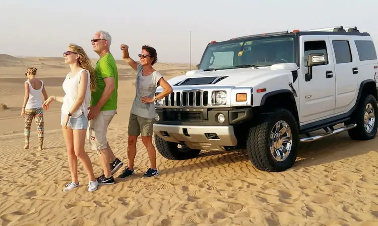 What to Wear for a Hummer Desert Safari Abu Dhabi: Complete Guide